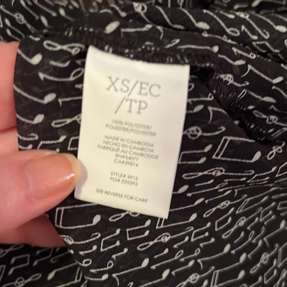CAbi Music Note Print Blouse - Picture 8 of 9